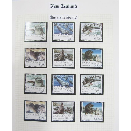 316 - New Zealand: 3 large albums and stock book of mint/used definitives and commemoratives, QV to QEII t... 