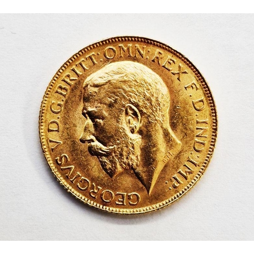 338 - George V (1910-1936), Sovereign 1911, bare head left,  St George and the Dragon, date below