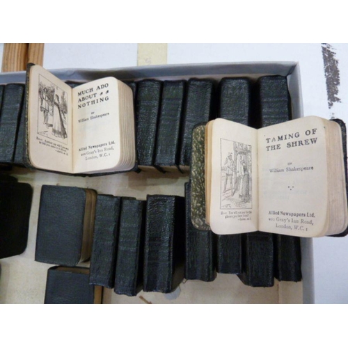 35 - Miniature Shakespeare, 36 vols, published by Allied Newspapers Ltd, full dark green leather, blindst... 