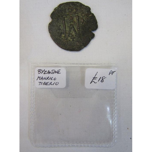 442 - Group of Roman (12) bronze coins in various grades, mostly low, including: three Byzantine coins and... 