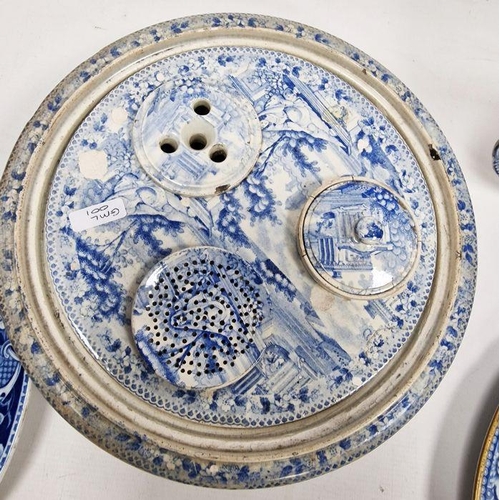 10 - Staffordshire printed blue and white pearlware desk set and cover, circa 1820, together with various... 