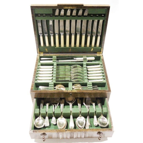 351 - 20th century oak cased canteen of silver plated cutlery, including butter knives, forks and spoons