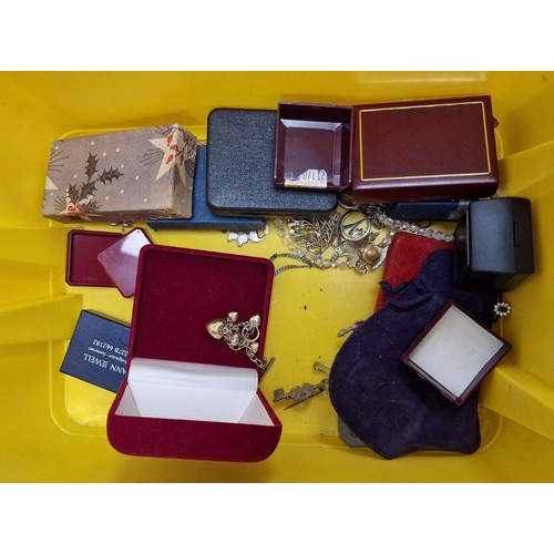 535 - Quantity costume jewellery to include crystal, watches and other items (2 boxes)