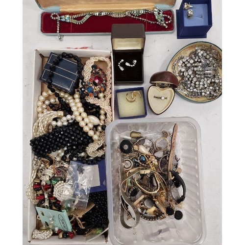 546 - Quantity of diamante jewellery, watches and other costume jewellery (2 boxes)