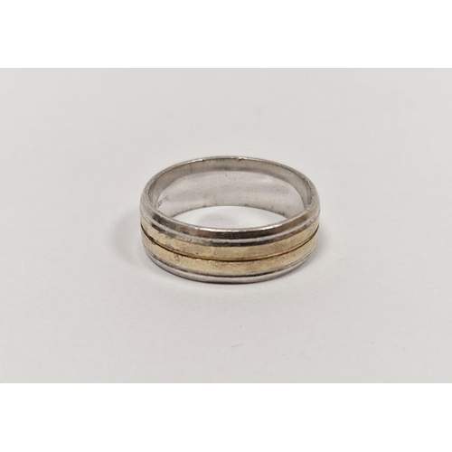 723 - 9ct gold and silver banded ring, line engraved, marked to the inside 375 and 925, 5.5g total