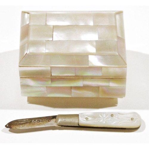 154 - Late 19th/early 20th century mother-of-pearl mounted jewellery box in the form of a rectangular cant... 