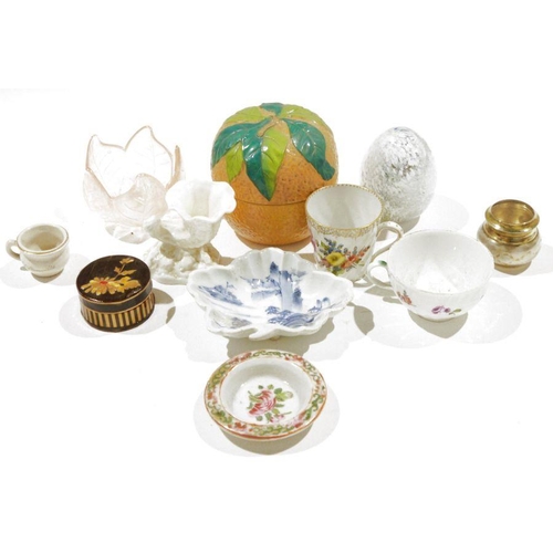 95 - Collection of glass and porcelain, including an 18th century Meissen spirally moulded teacup painted... 