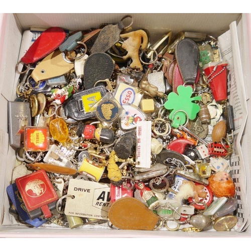 165 - Large collection of vintage keyrings including examples for Guinness, AA, St Christopher and others