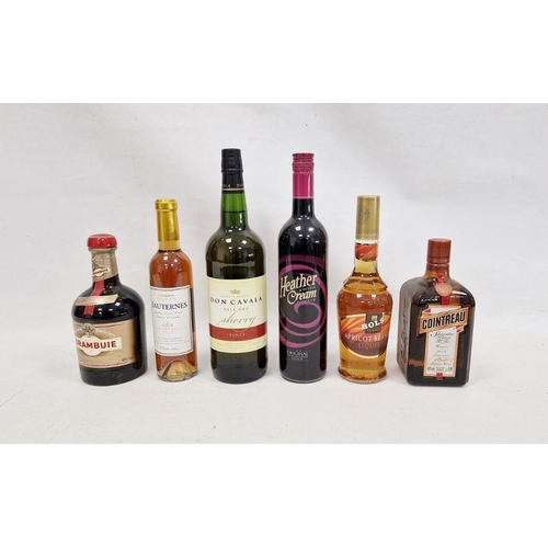 242 - Collection of liqueurs and other bottles to include Drambuie, Cointreau, Bols Apricot brandy, a half... 