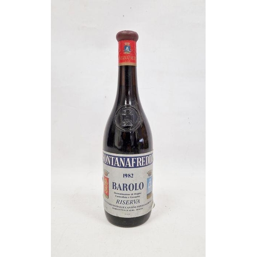 257 - 1982 Barolo Riserva Fontanafredda.  Level: mid neck