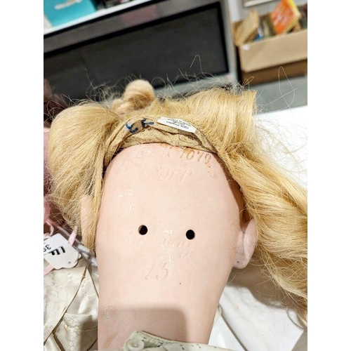 Large Simon & Halbig bisque head doll, marked S&H 1079/DEP Germany