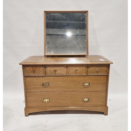 1141 - Edwardian quatrefoil-shaped mahogany tray with ogee moulded rim and two brass carrying handles, the ... 