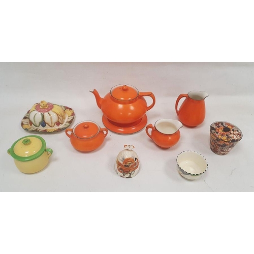 7 - Group of Art Deco ceramics including a Clarice Cliff Bizarre beehive-shaped honeypot and cover, in t... 