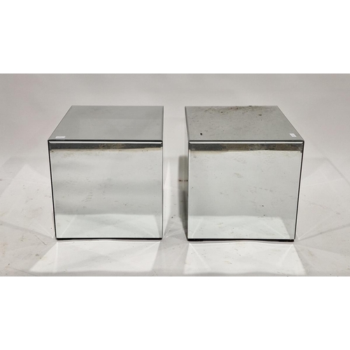 1086 - Pair of modern mirrored side tables of square form with a mirrored panel on each section, 46cm high ... 