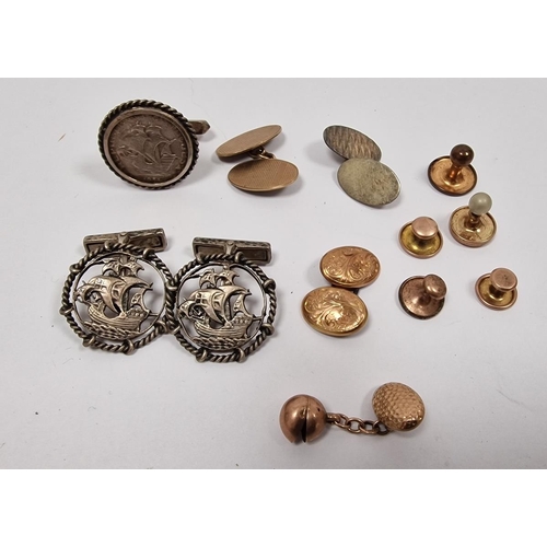 206 - Sundry gold single cufflinks and collar studs, and a pair of silver-coloured metal ship-pattern cuff... 