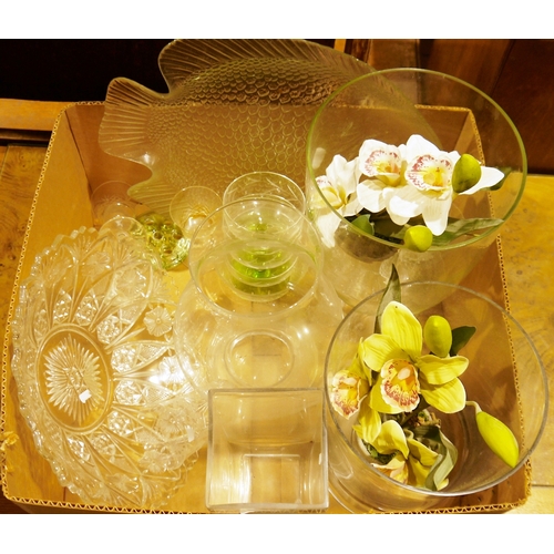 415 - Cut glass bowl with floral decoration, a glass dish in the shape of a fish, a set of three early 20t... 