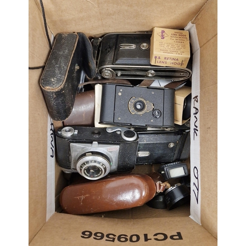 171 - Quantity of vintage cameras and equipment comprising Zeiss Ikon Super Konia, Contessa Nettel, Argus,... 