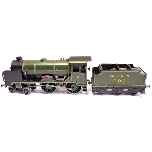 384 - Hornby O gauge E420 4-4-0 locomotive and six wheel tender, Southern green 