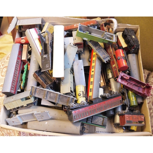 415 - Large quantity of Hornby and other 00 gauge rolling stock to include Royal Mail W807 carriage, LNER ... 