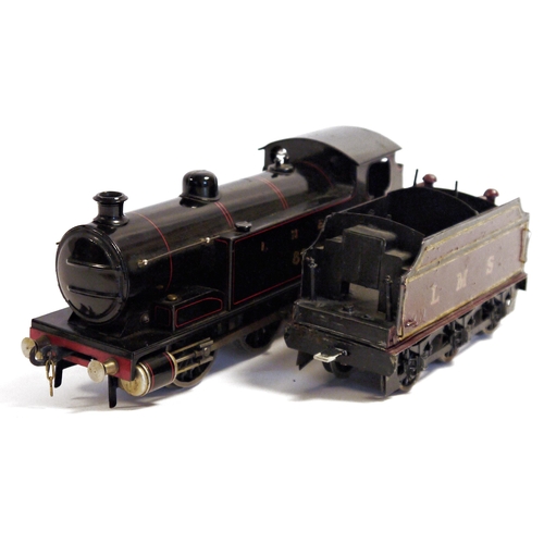 444 - Bassett-Lowke 0 gauge clockwork  0-6-0 tank locomotive, in black with red line finish marked LNER 89... 