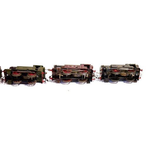 450 - Five Hornby 0 gauge locomotives to include Hornby clockwork 0-4-0 Southern A 950 in black livery, Ho... 