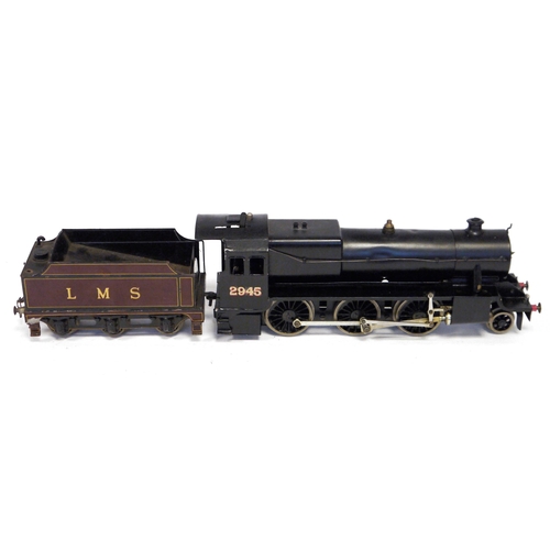 460 - Bassett Lowke live steam O gauge 2-6-0 locomotive No.2945 black livery (appears repainted) with six ... 