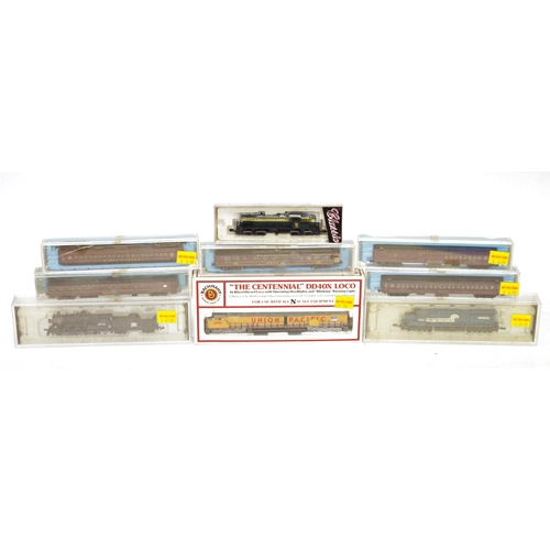 478 - Quantity of boxed mainly N scale model railway to include Bachmann N gauge 51-665-01 The Centennial ... 