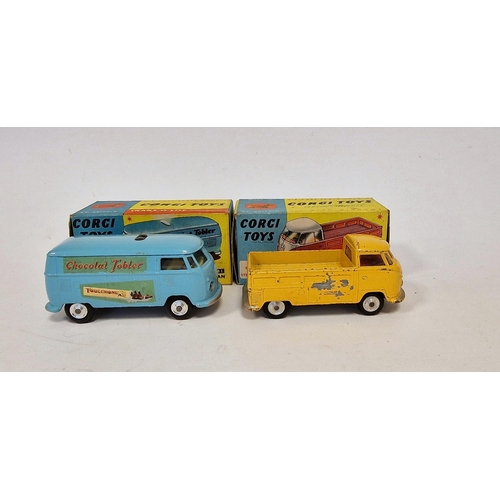 493 - Two boxed Corgi Toys to include 441 Volkswagen 