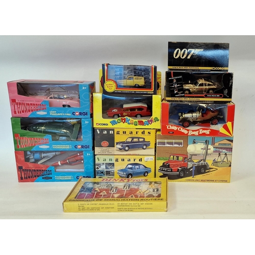 513 - Corgi and other diecast model cars to include Corgi Thunderbirds Classic Thunderbird 2 / Thunderbird... 