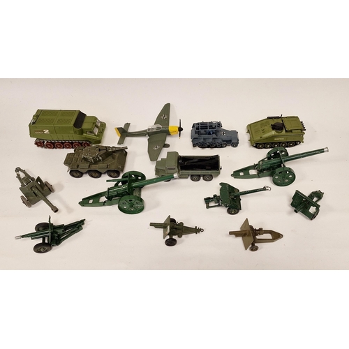 531 - Quantity of playworn military diecast models to include Dinky Shado 2, Dinky 622 10 ton army truck, ... 