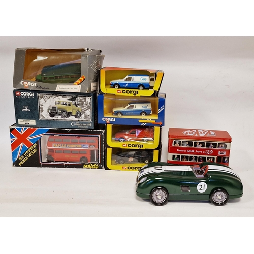 532 - Quantity of boxed diecast model cars to include C949/1 Bedford type OB coach, Corgi C496/18 Ford Esc... 