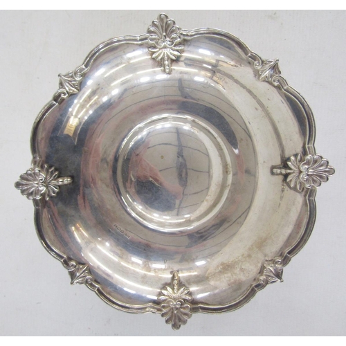 117 - George VI small silver footed sweetmeat tazza, hallmarked Sheffield, 1947, makers marks for Walker &... 