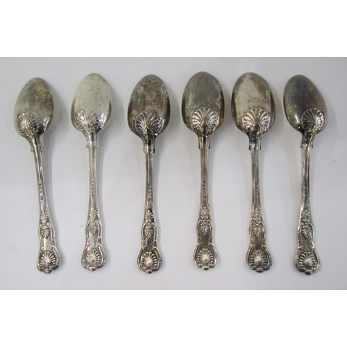 136 - George IV silver set of six tablespoons, kings pattern, London 1832, maker William Eaton, 22ozt