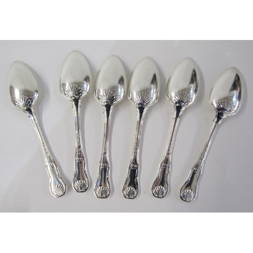 138 - Set of six George III silver dessert forks, hourglass-pattern with scallopshell terminals, London 18... 