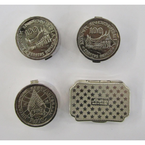 150A - Three Indonesian coin mounted boxes, each 100 Rupiah coin mounted within a sterling silver pill box,... 