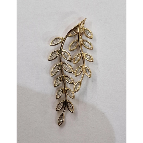 304A - 9ct gold and diamond double-leaf spray pendant