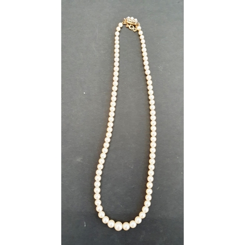 351 - Single-strand cultured pearl necklace, graduated, and the gold, pearl and diamond set clasp, 44cm lo... 