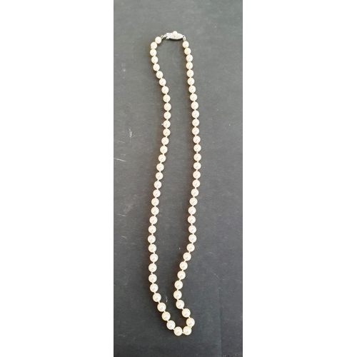 364 - Mikimoto cultured pearl necklace, single-strand, graduated, 44cm long, in case