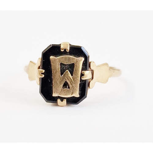 430C - 9ct gold and black onyx mourning ring, initial mounted size K, 1.8g gross approx., and a paste set d... 