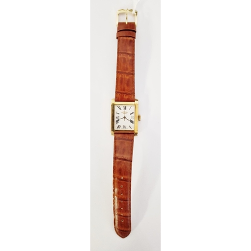 454 - Gentleman's 9ct gold cased Rotary wristwatch, the rectangular dial having Roman numerals denoting ho... 