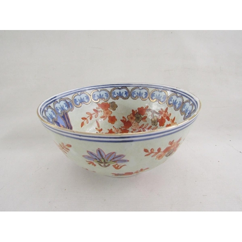 580 - Chinese (Macau) imari-pattern bowl printed and painted with birds on flowering branches in iron-red ... 