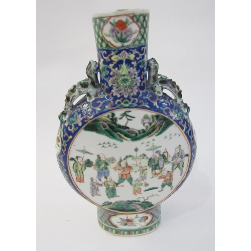 585 - Chinese porcelain famille verte moonflask, 19th century, with pierced beast handles, painted with fi... 