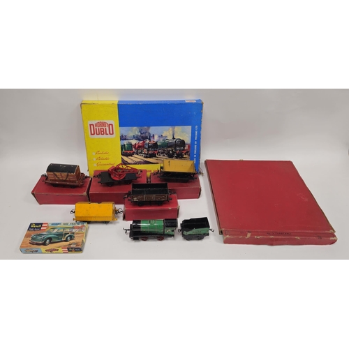 193 - Hornby Dublo set 2016 0-6-2 tank goods train boxed together with a Hornby O gauge tinplate clockwork... 