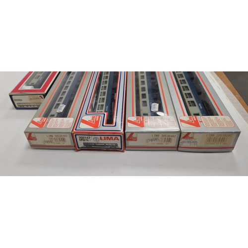 210 - Nine boxed Lima models 00 gauge Inter-City carriages to include No.305305A2 2cl Mk2 M3110, No.305305... 