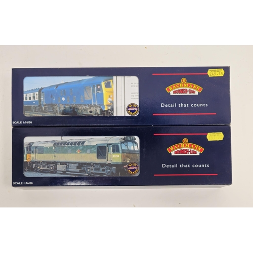 233 - Two Bachmann Branch-line 00 gauge boxed locomotives and tenders to include 32-412 Class 25.2 diesel ... 