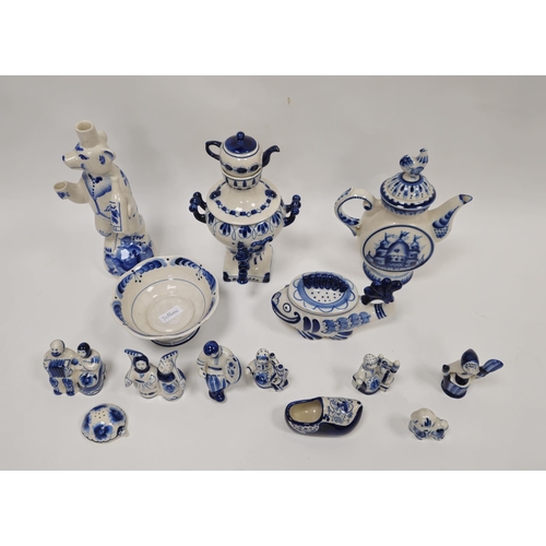 34 - Group of Russian (Ghzel) and other items, all in blue and white, 20th century, including a teapot an... 