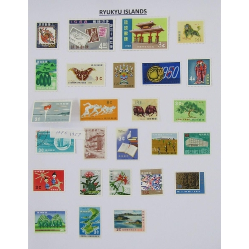 17 - Bagged all world stamp collection in 10 albums of mainly used, QV to QE period, mostly the latter. M... 