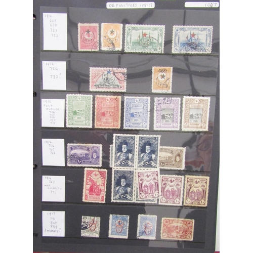 68 - Stamps of Turkey: Large collection in 4 albums of mint & used, 1865-1997, including numerous sets an... 