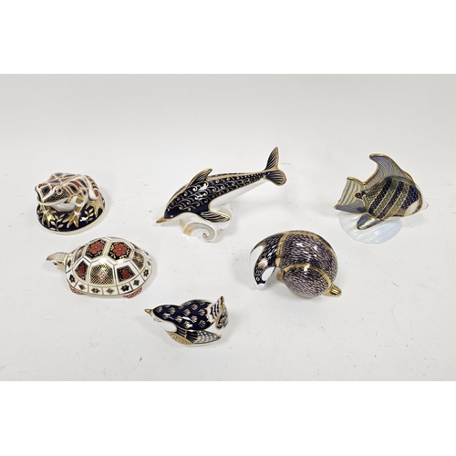 45 - Group of Royal Crown Derby Imari paperweights including tropical fish, angel fish, dolphin, badger, ... 