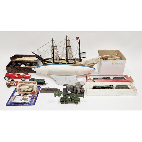 160 - Pond yacht (in need of repair), a Hornby Albert Hall train engine and tender, a Hornby train 5112 LM... 